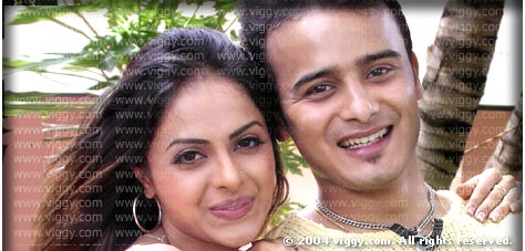 Richa Pallod and Sunil in Chappale