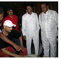 Indrjith Lankesh, Madan Patel, H.D. Gangaraju and Sa.Ra. Govindu during the website launch 