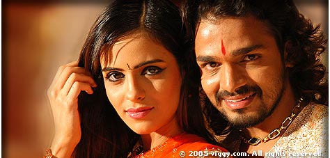 Jennifer Kotwal and Vijaya Raghavendra in Shri